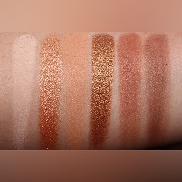 BNIB r.e.m. beauty Midnight Shadows Eyeshadow Palette - Baby Doll - Picture 11 of 14